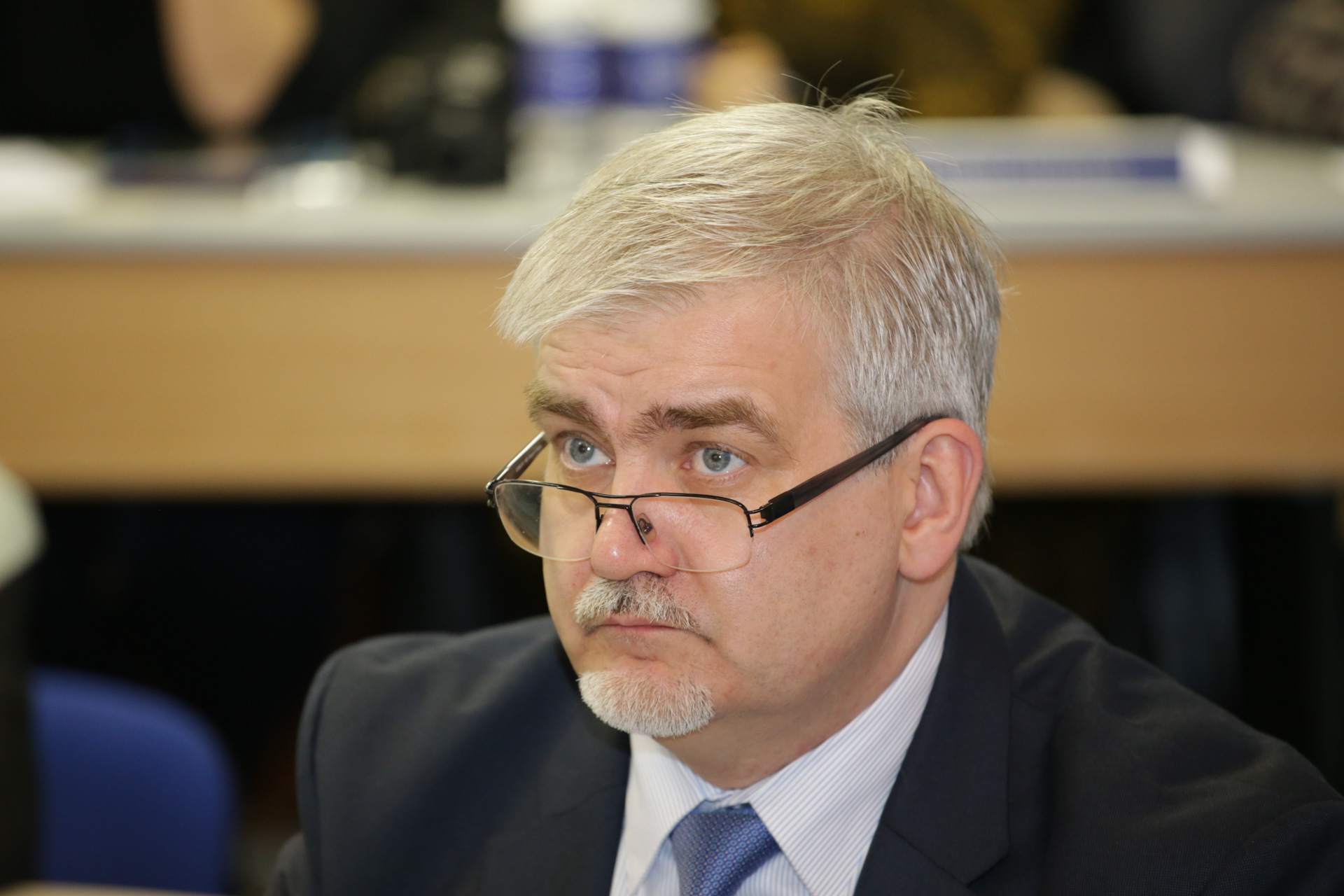 Seimo narys Darius Kaminskas teigia, kad ligoninė turi dar dvejus metus, per kuriuos reikia stengtis padidinti gimdymų skaičių. Prie&scaron;ingu atveju, SAM nusitaikys ir į mūsų rajoną. / Giedrės Minelgaitės-Dautorės/ &bdquo;Rinkos aik&scaron;tės&ldquo; archyvo nuotr. 