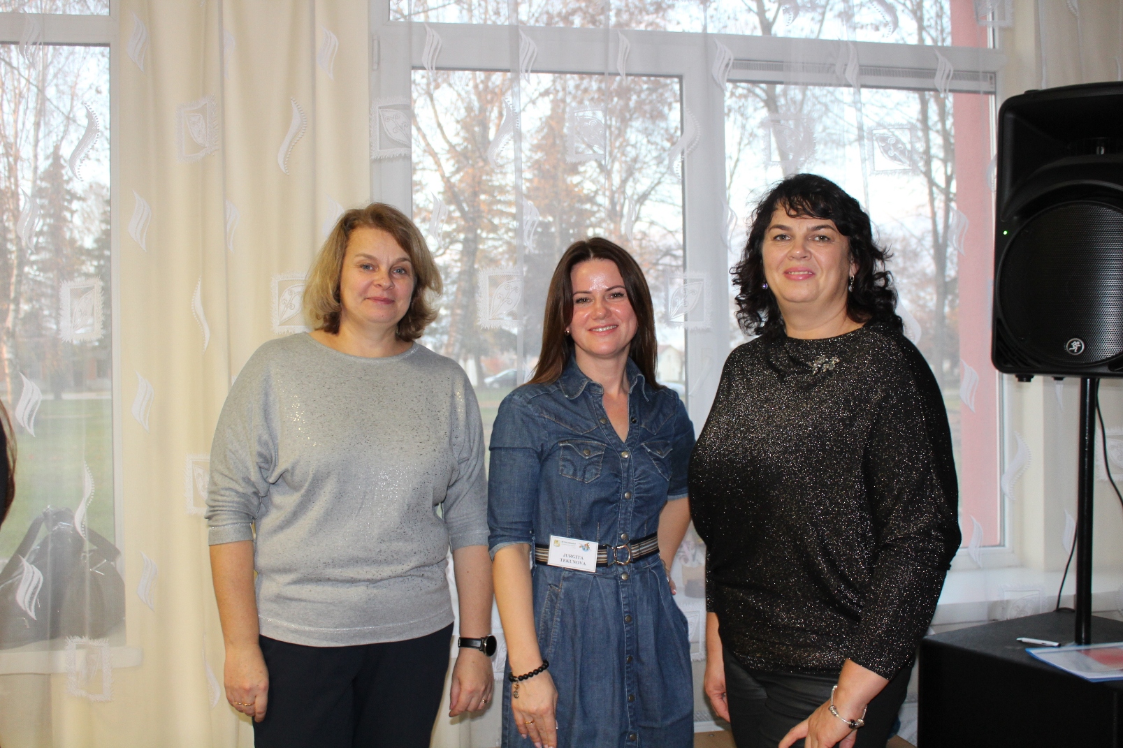 (Iš kairės) Projekto mokytojos Vijolė Glebauskienė, projekto vadovė Jurgita Tekunova, Vaida Kleivienė.  / E. Nagevičienės nuotr.